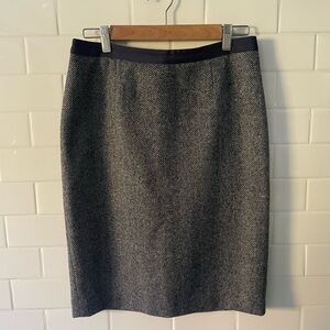 Classic Navy and White Lined BritishTweed Skirt